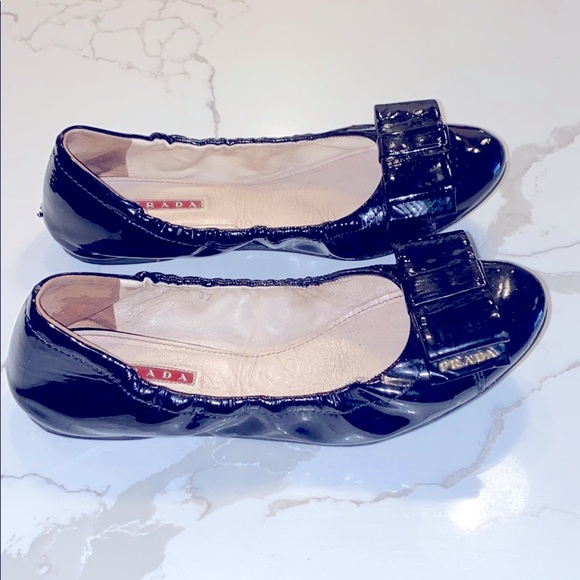 Prada flats - Picture 4 of 11